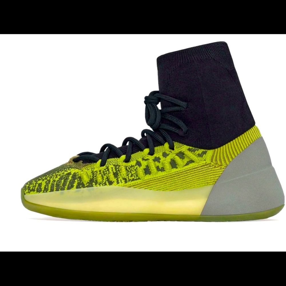 YEEZY BASKETBALL KNIT
"Glow" 2/18/2022 release(brand new)